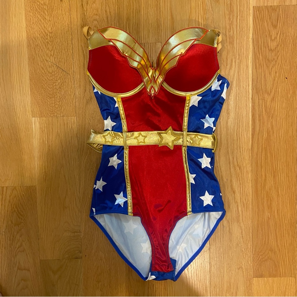 Wonder Woman Halloween Costume